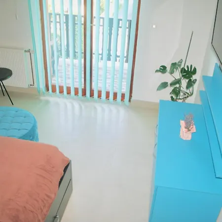 Apartman *